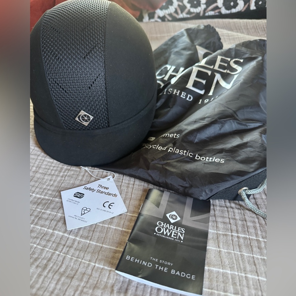NEW Charles Owen AYR8 PLUS 6 7/8 Riding Helmet